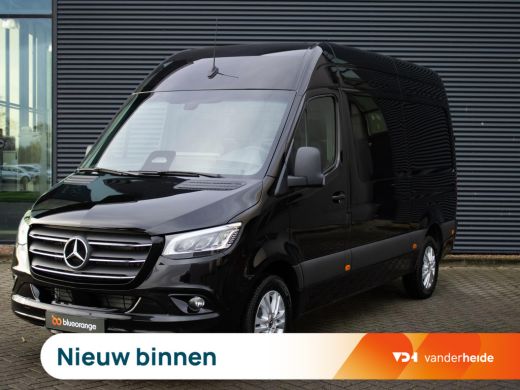Mercedes-Benz Sprinter 319 1.9 CDI L2H2 RWD 190PK 3.500 kg trekgewicht, Trekhaak, Distronic, LED koplampen, lichtmetalen... Mercedes-Benz Sprinter 319 1.9 CDI L2H2 RWD 190PK 3.500 kg trekgewicht, Trekhaak, Distronic, LED koplampen, lichtmetalen...