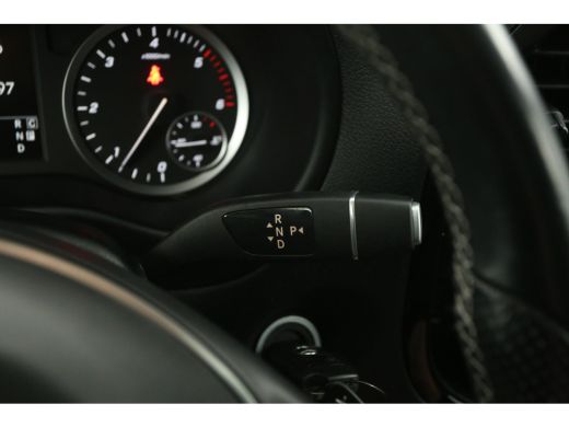 Mercedes-Benz Vito 114 CDI Lang Automaat Airco Cruise Camera Carplay 3 Persoons Navi Elektrpakket Trekhaak ActivLease financial lease