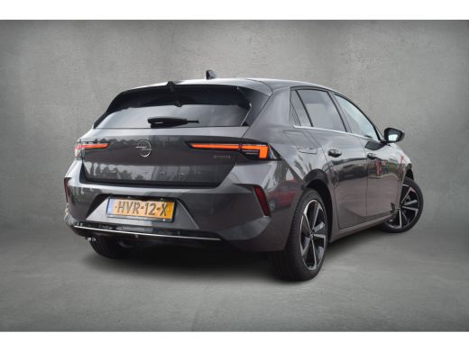 Opel Astra 1.6 Hybrid Business Elegance | Apple CarPlay | ACC | Camera | Climate ActivLease financial lease