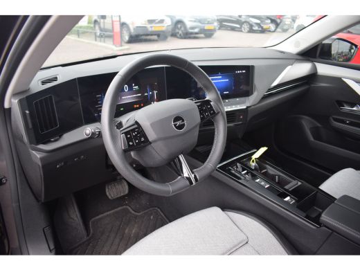 Opel Astra 1.6 Hybrid Business Elegance | Apple CarPlay | ACC | Camera | Climate ActivLease financial lease