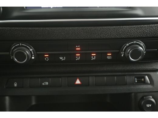 Opel Vivaro 2.0 CDTI L2H1 145PK Airco Carplay Camera Cruise Navigatie PDC 3 Persoons ActivLease financial lease