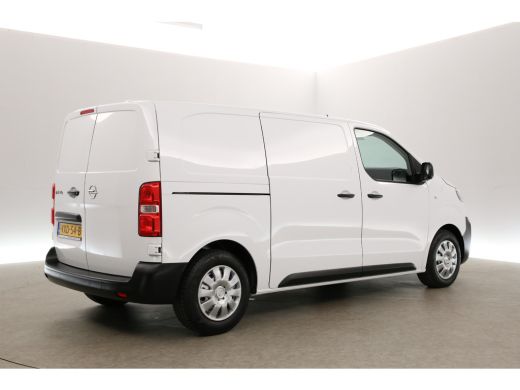 Opel Vivaro 2.0 CDTI L2H1 145PK Airco Carplay Camera Cruise Navigatie PDC 3 Persoons ActivLease financial lease
