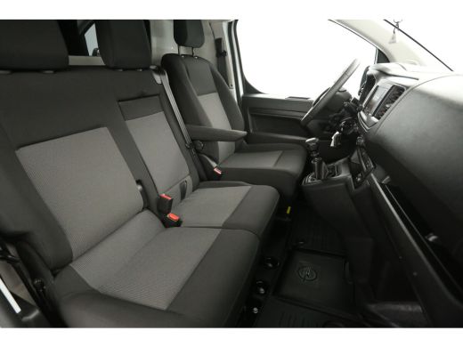 Opel Vivaro 2.0 CDTI L2H1 145PK Airco Carplay Camera Cruise Navigatie PDC 3 Persoons ActivLease financial lease