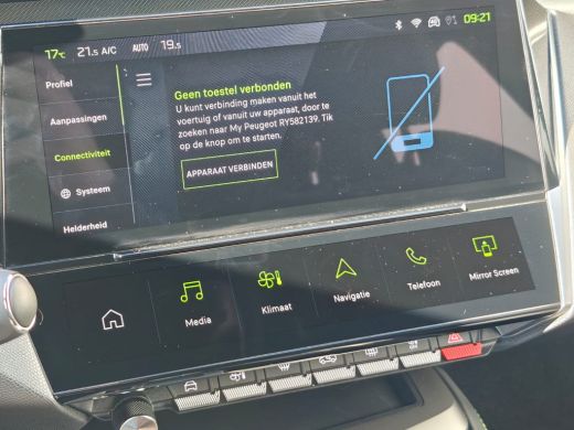 Peugeot 308 SW 1.2 PureTech GT | Achterbank in 3 delen neerklapbaar met skiluik | Achteropkomend verkeer waar... ActivLease financial lease