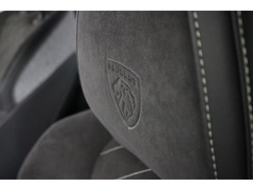 Peugeot e-5008 GT 73 kWh 210-PK LUXE UITVOERING | ORGINEEL NL AUTO | BTW-AUTO | 7-PERSOONS | ActivLease financial lease