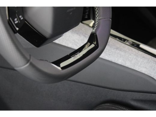 Peugeot e-5008 GT 73 kWh 210-PK LUXE UITVOERING | ORGINEEL NL AUTO | BTW-AUTO | 7-PERSOONS | ActivLease financial lease
