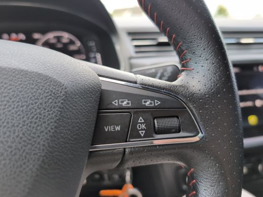 Seat Ibiza 1.0 TSI FR | Panoramadak | Beats audio | Alcantara | Camera ActivLease financial lease