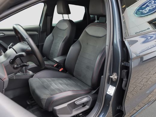 Seat Ibiza 1.0 TSI FR | Panoramadak | Beats audio | Alcantara | Camera ActivLease financial lease