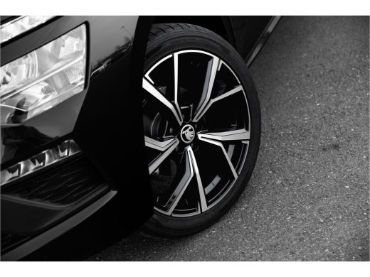 Skoda Kamiq 1.0 TSI Selection | LMV | Donker getint glas | ActivLease financial lease