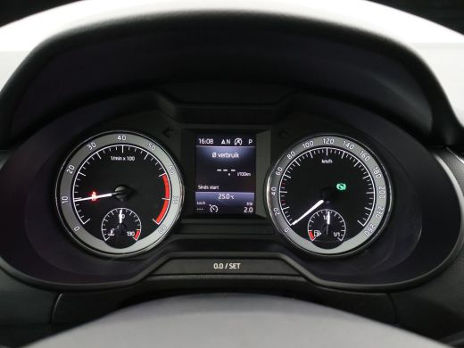 Skoda Octavia Combi 1.5 TSI 150 PK DSG AUT. SPORTLINE - ENERGY BLUE + 18 INCH | ADAPTIVE CRUISE | APPLE CARPLAY... ActivLease financial lease