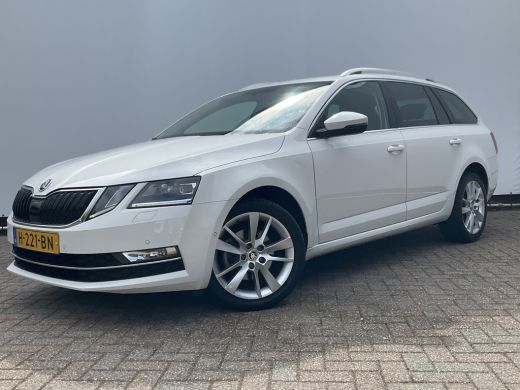 Skoda Octavia Combi 1.5 TSI 150pk Automaat Trekhaak Carplay Stoelverw Cruise NL-Auto! ActivLease financial lease