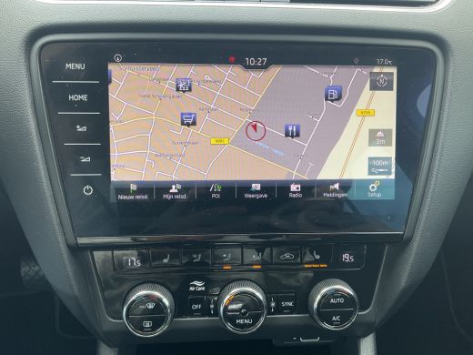 Skoda Octavia Combi 1.5 TSI 150pk Automaat Trekhaak Carplay Stoelverw Cruise NL-Auto! ActivLease financial lease