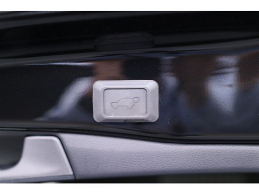 Toyota RAV4 2.5 Hybrid Style | Leder | Adaptive Cruise | Camera | Stoel-/Stuurverwarming | Elektr Stoel | Led... ActivLease financial lease