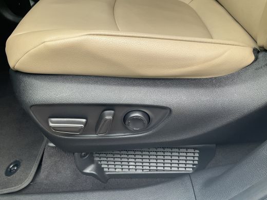 Toyota Sienna 7-Pers 2.5 HEV 266pk XLE Full Option Open sky Leer Camera 7-zits 7 Persoons ActivLease financial lease