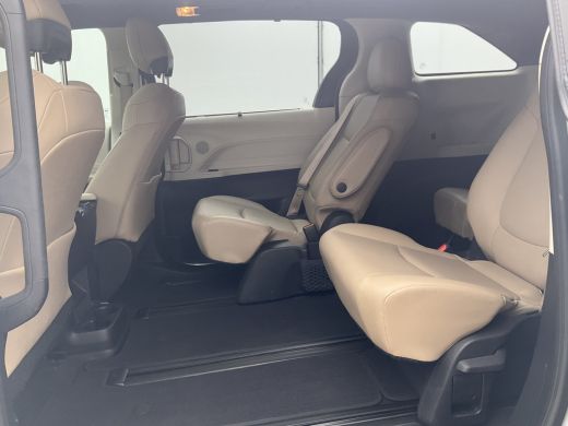 Toyota Sienna 7-Pers 2.5 HEV 266pk XLE Full Option Open sky Leer Camera 7-zits 7 Persoons ActivLease financial lease