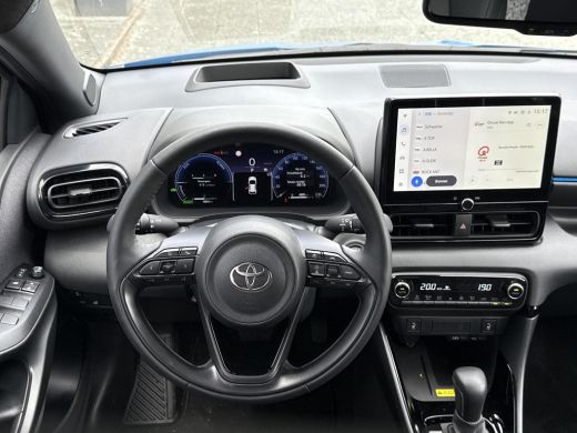 Toyota Yaris 1.5 Hybrid 130 Executive **HEAD-UP DISPLAY/ STOEL EN STUURWIELVERWARMING/ DODEHOEK DETECTIE/ 36 M... ActivLease financial lease