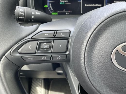Toyota Yaris 1.5 Hybrid 130 Executive | Premium Pack | Nieuw uit voorraad leverbaar | ActivLease financial lease