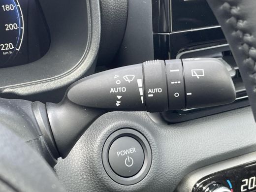Toyota Yaris 1.5 Hybrid 130 Executive | Premium Pack | Nieuw uit voorraad leverbaar | ActivLease financial lease