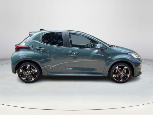 Toyota Yaris 1.5 Hybrid 130 Executive | Premium Pack | Nieuw uit voorraad leverbaar | ActivLease financial lease