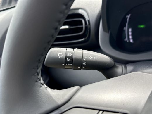 Toyota Yaris Cross 1.5 Hybrid 115 First Edition **STOEL EN STUURWIELVERWARMING/ KEYLESS/ ADAPTIEVE CRUISE CONTROL/ 3... ActivLease financial lease
