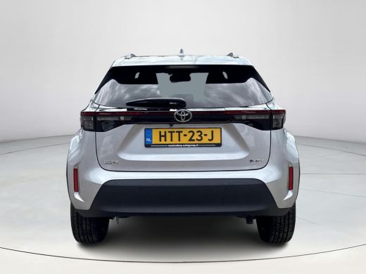 Toyota Yaris Cross 1.5 Hybrid 115 First Edition **STOEL EN STUURWIELVERWARMING/ KEYLESS/ ADAPTIEVE CRUISE CONTROL/ 3... ActivLease financial lease