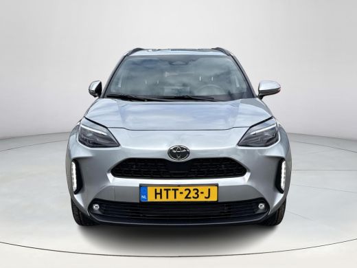 Toyota Yaris Cross 1.5 Hybrid 115 First Edition **STOEL EN STUURWIELVERWARMING/ KEYLESS/ ADAPTIEVE CRUISE CONTROL/ 3... ActivLease financial lease