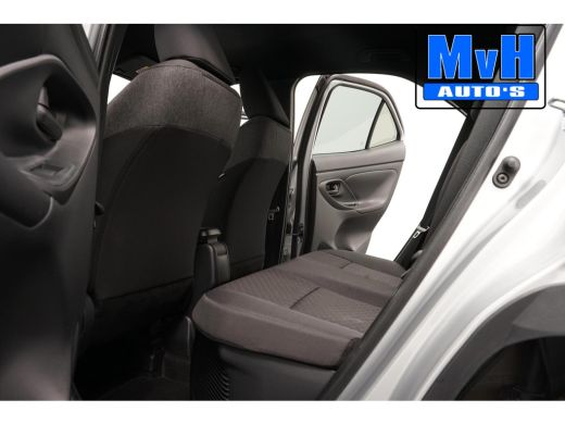 Toyota Yaris Cross 1.5 Hybrid Business Plus|LUXE!|NAVI|CAMERA ActivLease financial lease