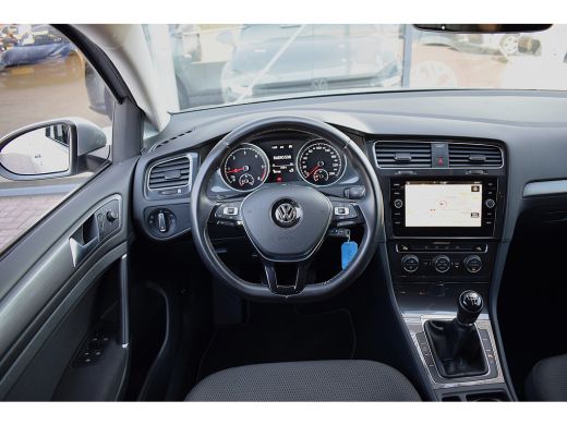 Volkswagen Golf 1.6 TDI Comfortline Business | Apple CarPlay | Adaptive | Climate ActivLease financial lease