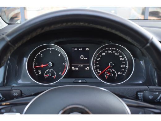 Volkswagen Golf 1.6 TDI Comfortline Business | Apple CarPlay | Adaptive | Climate ActivLease financial lease