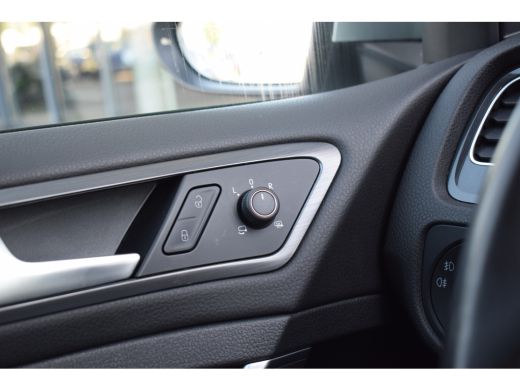 Volkswagen Golf 1.6 TDI Comfortline Business | Apple CarPlay | Adaptive | Climate ActivLease financial lease