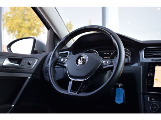 Volkswagen Golf 1.6 TDI Comfortline Business | Apple CarPlay | Adaptive | Climate ActivLease financial lease