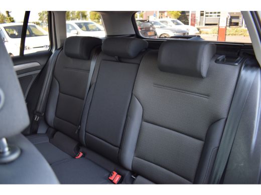 Volkswagen Golf 1.6 TDI Comfortline Business | Apple CarPlay | Adaptive | Climate ActivLease financial lease