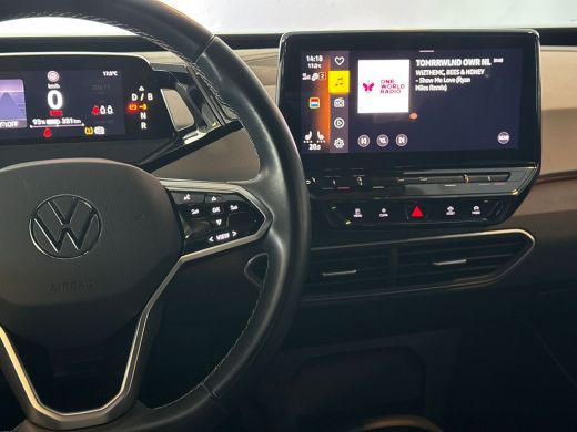 Volkswagen ID.3 Pro 58 kWh 204pk Achteruitrijcamera (Rear View) | Parkeersensoren vóór en achter | Stuurwiel verw... ActivLease financial lease
