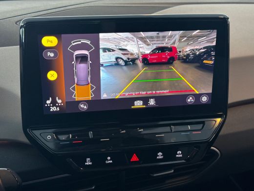 Volkswagen ID.3 Pro 58 kWh 204pk Achteruitrijcamera (Rear View) | Parkeersensoren vóór en achter | Stuurwiel verw... ActivLease financial lease