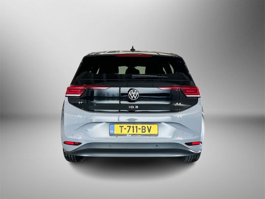 Volkswagen ID.3 Pro 58 kWh 204pk Achteruitrijcamera (Rear View) | Parkeersensoren vóór en achter | Stuurwiel verw... ActivLease financial lease