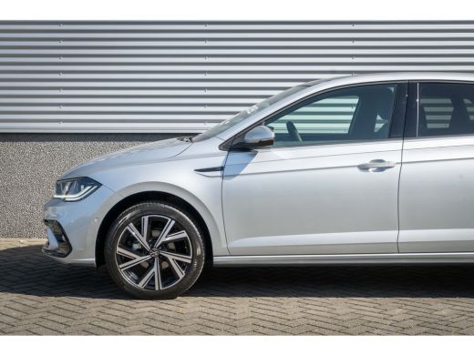 Volkswagen Polo R-Line Edition Inclusief € 2000,- inruilvoordeel | 'App-Connect' draadloze smartphone integratie ... ActivLease financial lease
