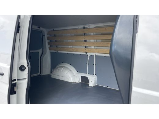 Volkswagen Transporter 2.0 TDI 110PK | L2 28 | Comfortline | Airco | Betimmering | Imperiaal | Camera | Trekhaak | Navi ... ActivLease financial lease