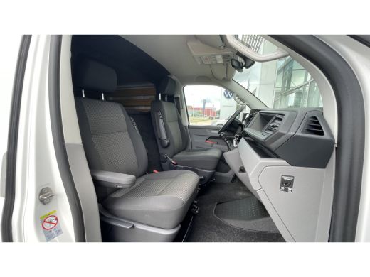 Volkswagen Transporter 2.0 TDI 110PK | L2 28 | Comfortline | Airco | Betimmering | Imperiaal | Camera | Trekhaak | Navi ... ActivLease financial lease