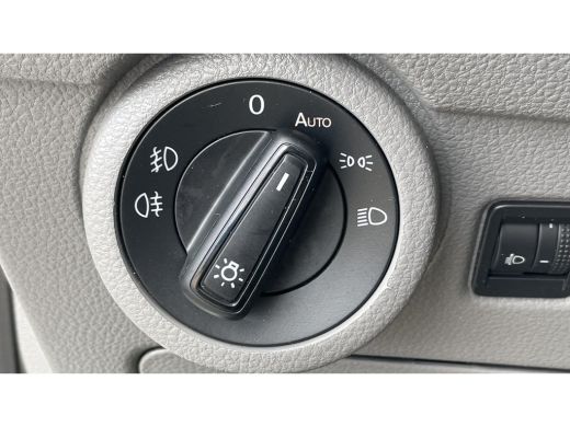 Volkswagen Transporter 2.0 TDI 110PK | L2 28 | Comfortline | Airco | Betimmering | Imperiaal | Camera | Trekhaak | Navi ... ActivLease financial lease