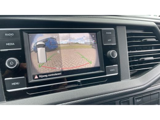 Volkswagen Transporter 2.0 TDI 110PK | L2 28 | Comfortline | Airco | Betimmering | Imperiaal | Camera | Trekhaak | Navi ... ActivLease financial lease