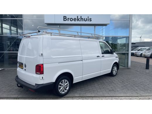 Volkswagen Transporter 2.0 TDI 110PK | L2 28 | Comfortline | Airco | Betimmering | Imperiaal | Camera | Trekhaak | Navi ... ActivLease financial lease