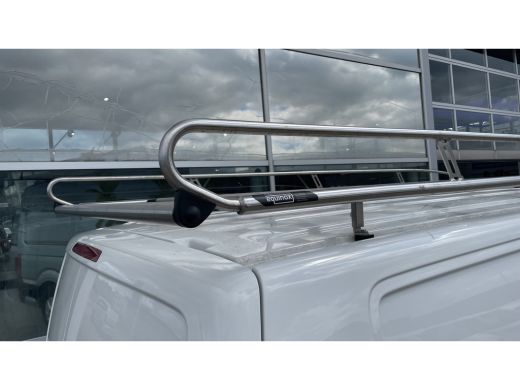 Volkswagen Transporter 2.0 TDI 110PK | L2 28 | Comfortline | Airco | Betimmering | Imperiaal | Camera | Trekhaak | Navi ... ActivLease financial lease