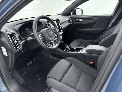Volvo  C40 Recharge Twin Intro Edition 78 kWh | FJORD BLUE | PDC + Camera | Elektrische achterklep | AWD | 4... ActivLease financial lease