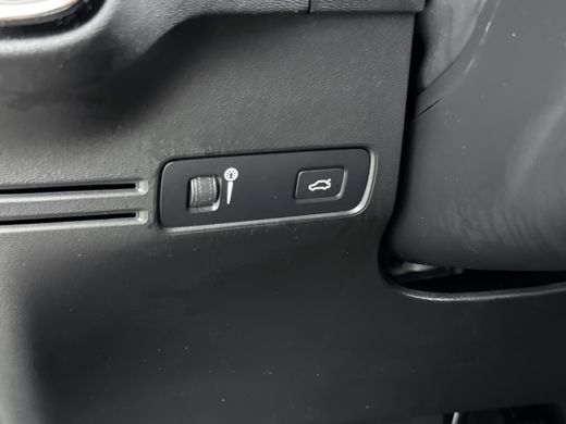 Volvo  C40 Recharge Twin Intro Edition 78 kWh | FJORD BLUE | PDC + Camera | Elektrische achterklep | AWD | 4... ActivLease financial lease