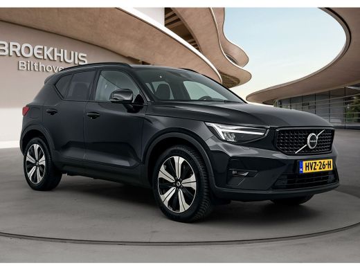 Volvo  XC40 1.5 T4 Recharge Ultimate Dark | Trekhaak | Panormadak | PDC + Camera | Harman & Kardon Audio | ActivLease financial lease