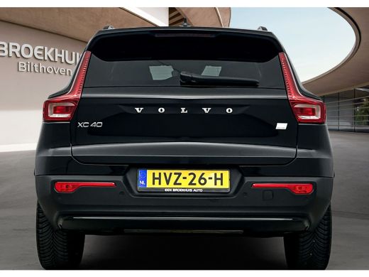 Volvo  XC40 1.5 T4 Recharge Ultimate Dark | Trekhaak | Panormadak | PDC + Camera | Harman & Kardon Audio | ActivLease financial lease