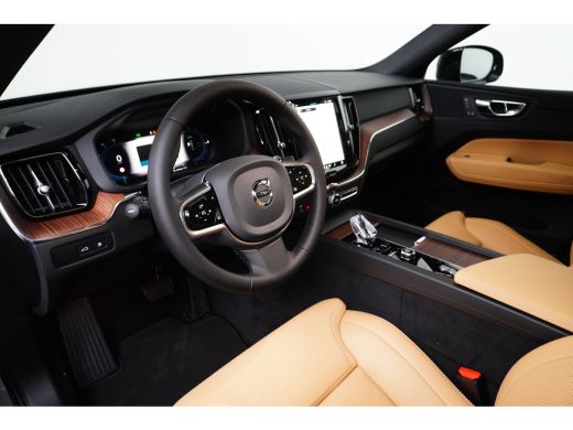 Volvo  XC60 T8 Plus Dark | Amber Leder | Luchtvering | Trekhaak | 360Cam | Pano | Nieuw | ActivLease financial lease
