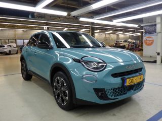 Fiat 600 1.2 Hybrid La Prima 100pk Automaat | Navigatie | Elektr. Stoelen | Elektr. Achterklep | Achteruit...