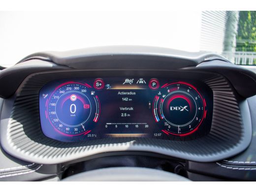 Aston Martin DBX 4.0 V8 707 -Keramisch-23''- Carbon ex en intrieur-Stoelventilatie-Stuurverw- ActivLease financial lease