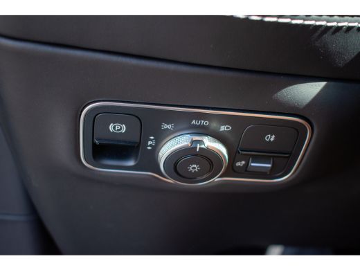 Aston Martin DBX 4.0 V8 707 -Keramisch-23''- Carbon ex en intrieur-Stoelventilatie-Stuurverw- ActivLease financial lease